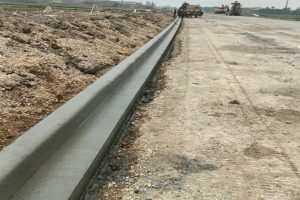 Thi công đúc Bó Vỉa cho đường Vành Đai 4 đoạn qua Bắc Ninh